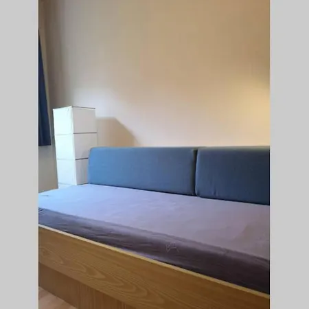 Apartment Center,near Uni And Train Station *